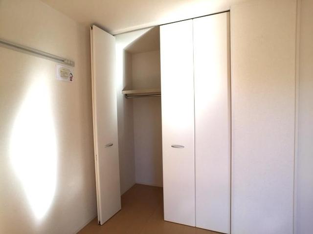 レーヴ　Ⅱ（203） 収納