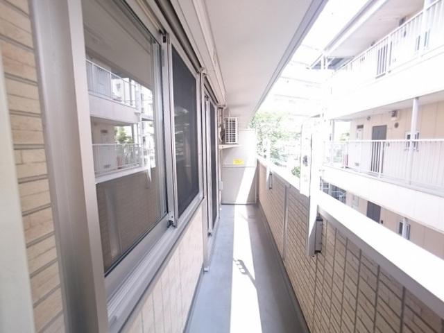 レガーロ（203） 部屋画像