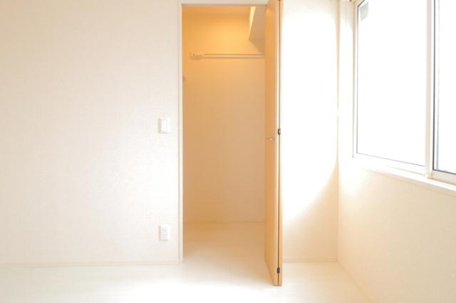 ﾛｲｼﾞｪﾝﾄﾊﾟｰｸｽ ﾚｲｸﾀｳﾝ Ⅱ　A（206） 部屋画像