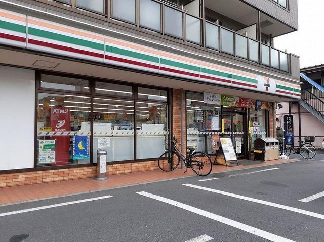 セブンイレブン蒲生旭町店：500m