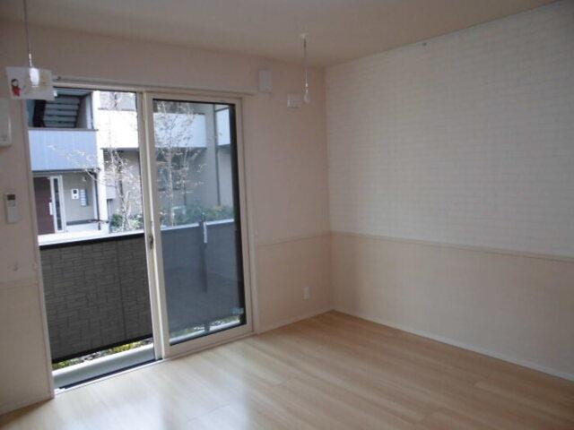 ﾛｲｼﾞｪﾝﾄﾊﾟｰｸｽ ﾚｲｸﾀｳﾝ　Ｂ（103） 部屋画像