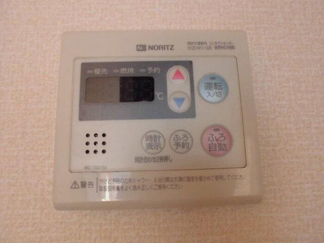 メゾーネ三郷中央（102） 部屋画像
