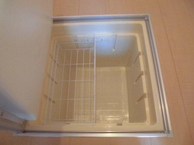 メゾーネ三郷中央（102） 部屋画像