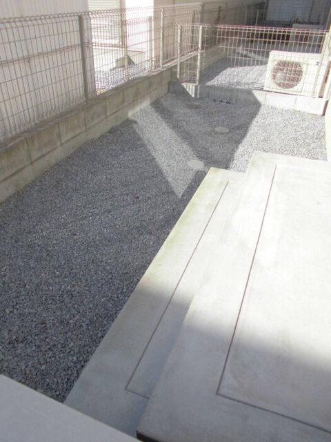メゾーネ三郷中央（102） 部屋画像