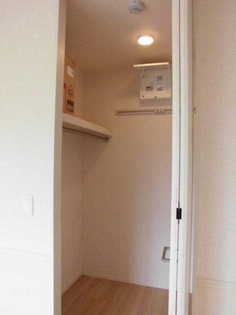 ﾛｲｼﾞｪﾝﾄﾊﾟｰｸｽ ﾚｲｸﾀｳﾝ　Ｑ（305） 部屋画像