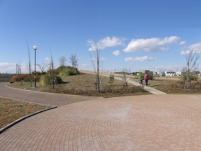 美南中央公園：1100m