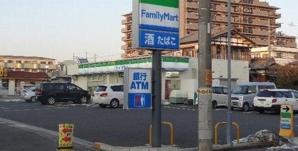 ファミリーマート三郷早稲田一丁：300m