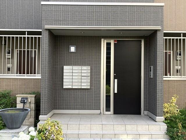 ﾛｲｼﾞｪﾝﾄﾊﾟｰｸｽ ﾚｲｸﾀｳﾝ　Ｅ（307） エントランス