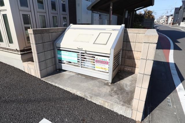 メルヴェーユ三郷中央　Ａ（103） 物件画像