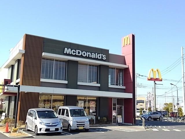 マクドナルド三郷中央店：700m