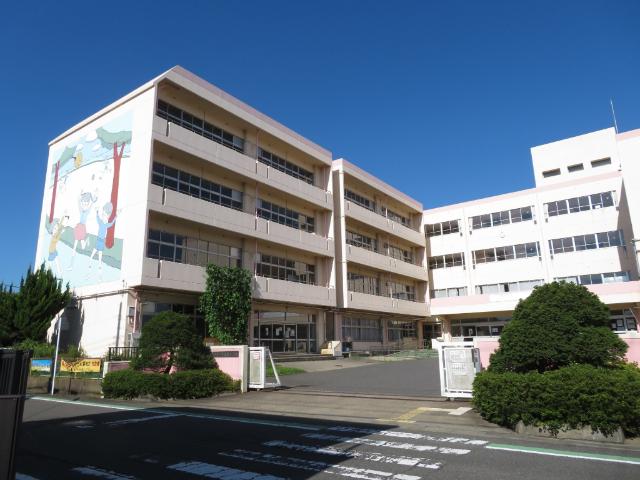 吉川市立中曽根小学校