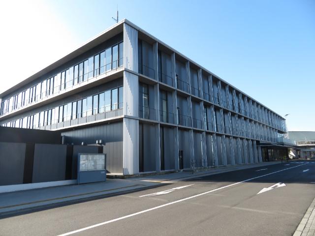 吉川市役所