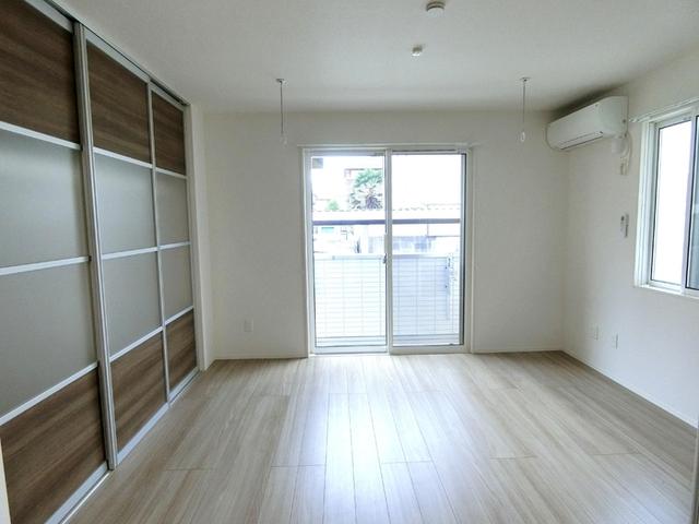 Ｄ−ｒｏｏｍ Ｃｉｎｎａｍｏｎ（102） 部屋画像