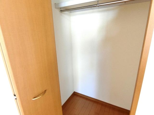 グリーンコート旭ヶ丘（105） 収納