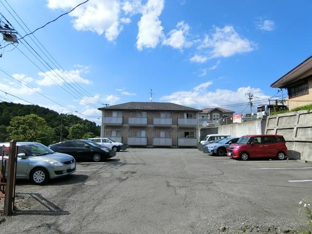 グリーンコート旭ヶ丘（105） 駐車場
