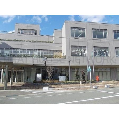 秋田市役所 土崎支所：400m