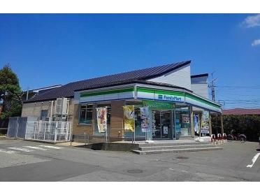 ファミリーマート牛島東５丁目店：1700m