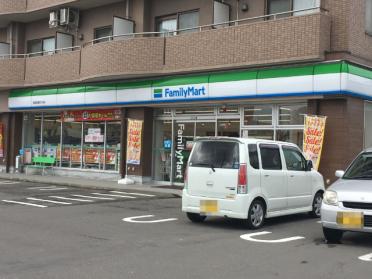 ファミリーマート秋田茨島四丁目店：455m