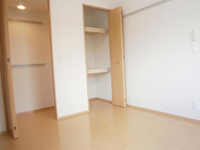 グランシャリオ大川町（201） 部屋画像