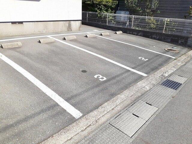 エスポワール２　Ａ棟（202） 駐車場