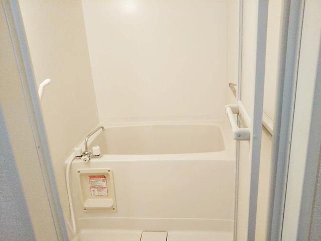 リビングタウン東通　Ａ（203） 部屋画像