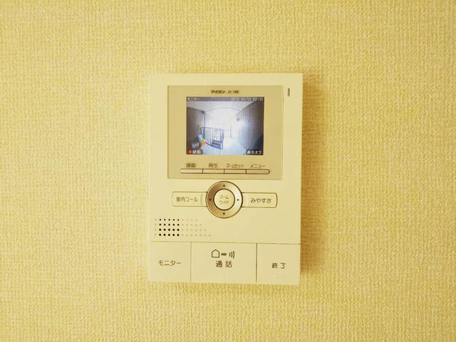 リビングタウン東通　Ａ（203） 部屋画像