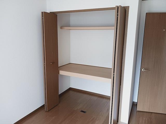 ベルフラワー（101） 収納