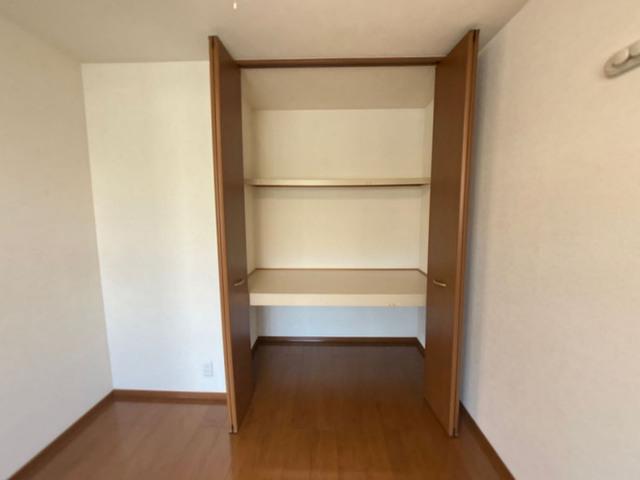リバティ中川口 Ｃ（102） 収納