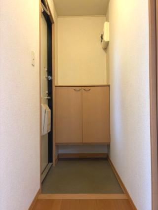 アーバンライフ幸（102） 玄関
