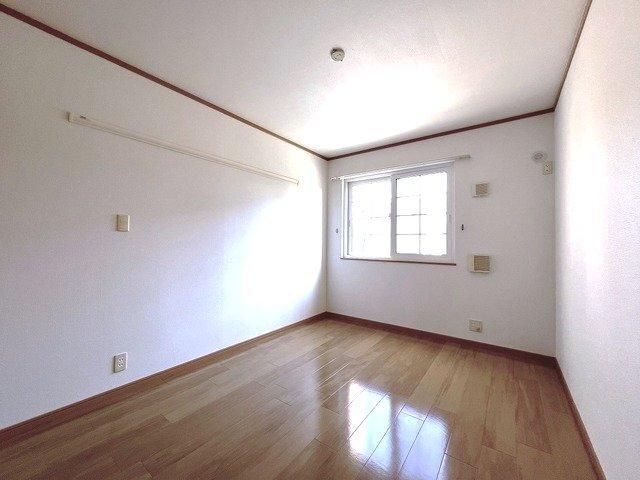 クレストール２４Ｃ（101） 室内