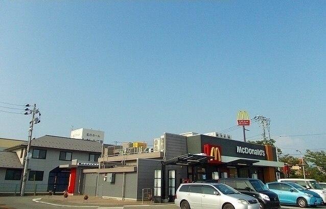マクドナルド　広面店：110m