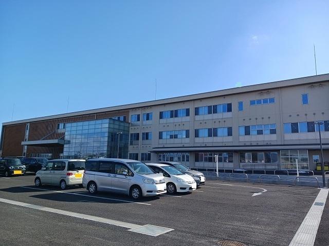 秋田県運転免許センター：1900m