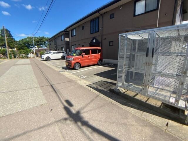 エトワールＫ　Ⅱ（102） 駐車場