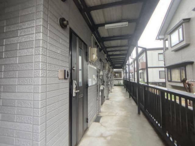 サンステージ東通（106） エントランス