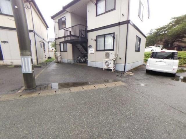 セジュール東町（201） 駐車場