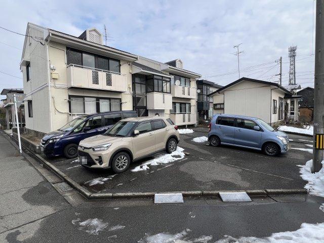 セジュール船木（201） 駐車場