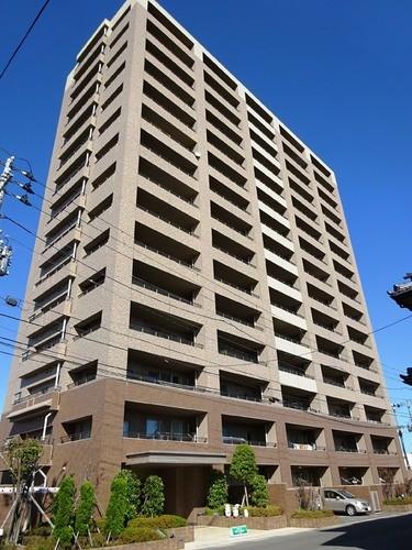 サーパス泉 外観