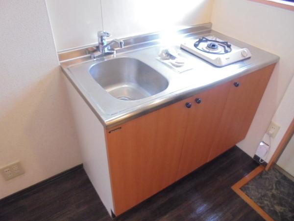 apartment 中須賀町１丁目