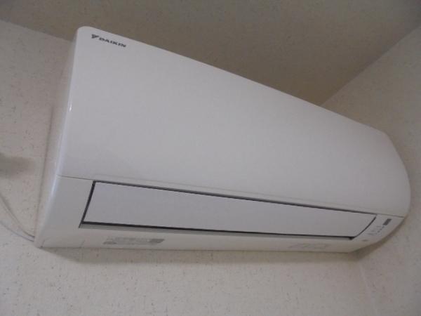 apartment 中須賀町１丁目