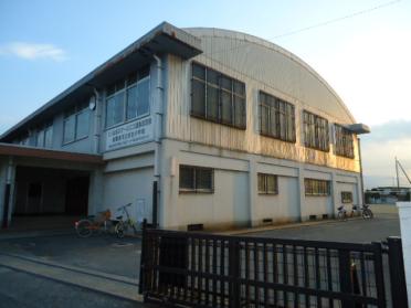 新居浜市立垣生小学校：1104m