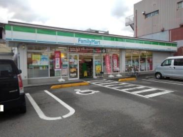 ファミリーマート新居浜徳常店様：300m