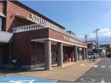 明屋書店 MEGA西の土居店：1500m