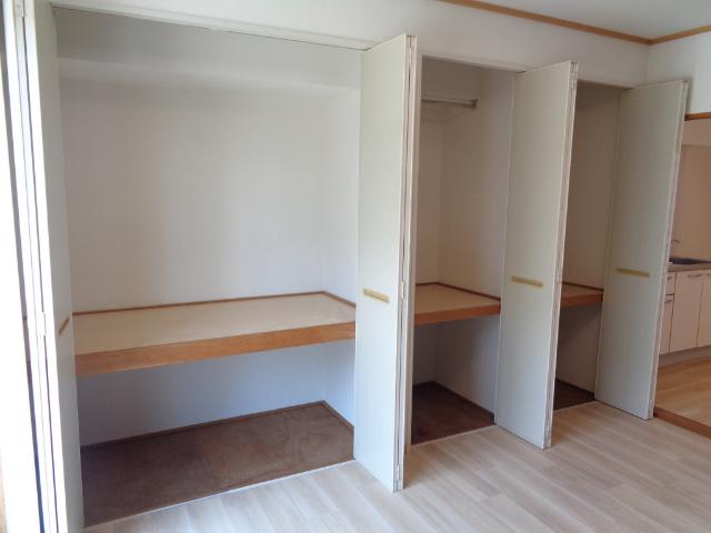 セジュールJINNO（C105） 収納