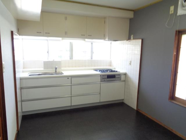 detached 坂井町３丁目