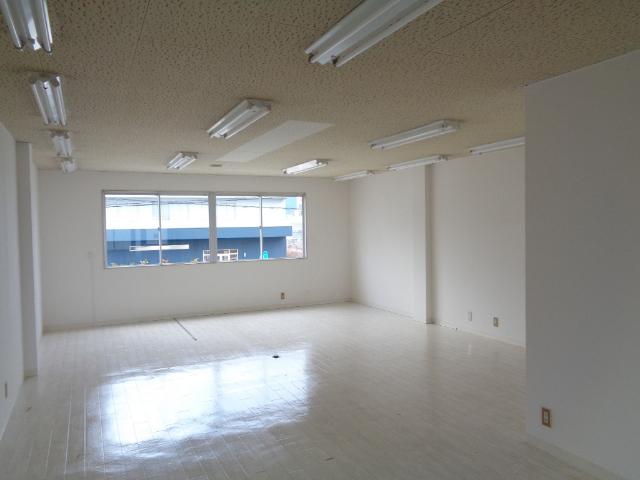 伊藤ビル（2F西2） 室内