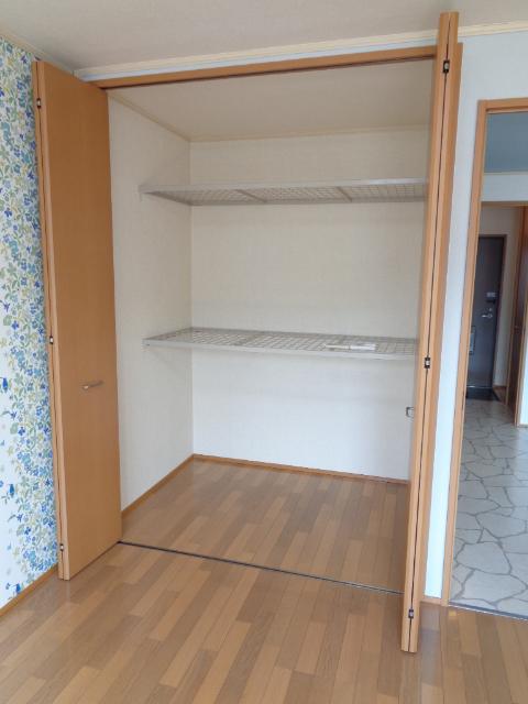 apartment 松神子３丁目