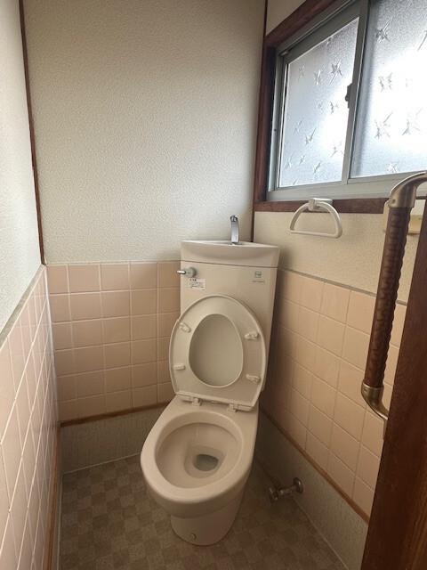 北内町2丁目F様借家（SE） トイレ