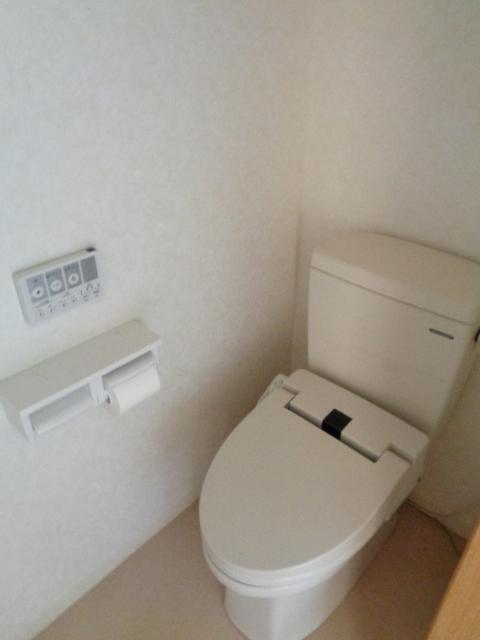 中萩町6-67K様貸家（W） トイレ