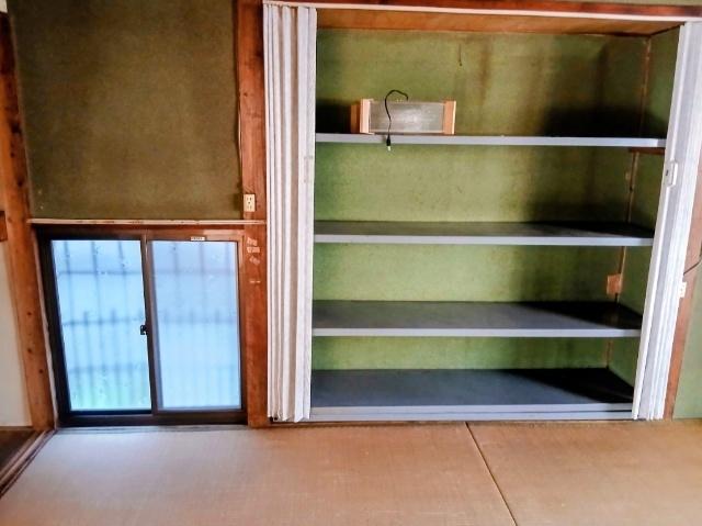 坂井町3丁目Ｆ様貸家 収納