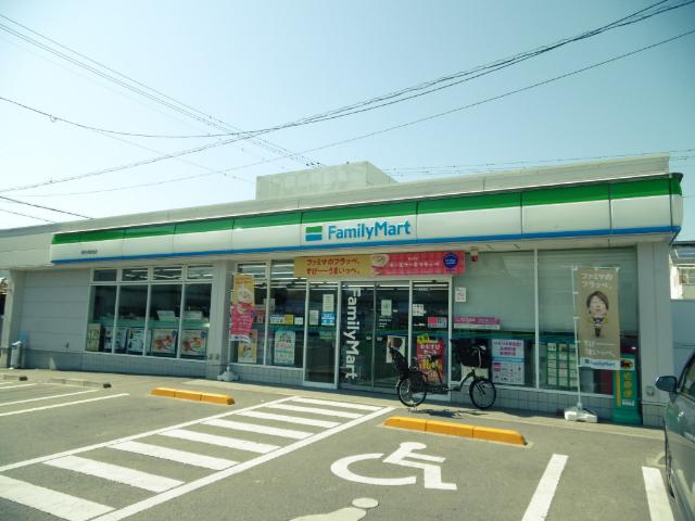 ファミリーマート新居浜泉池店：294m